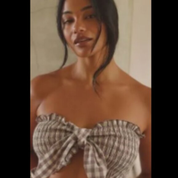 New Mable 2-Piece Gingham Top & Shorts Set - Picture 3 of 4